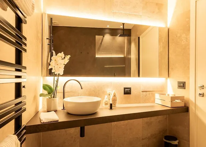 Apartment Aedrian's Loft. Boutique With Private Terrace In The Center Of Rom