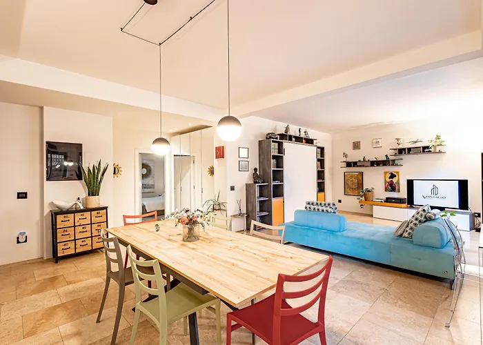 Aedrian's Loft. Boutique With Private Terrace In The Center Of Apartment Rom