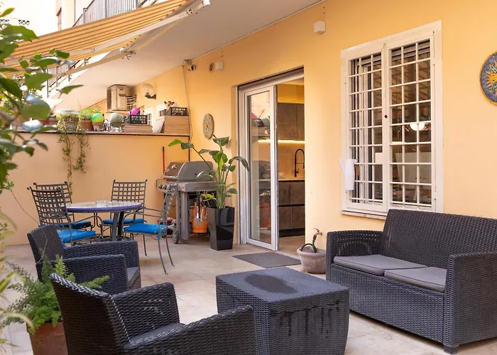 Aedrian's Loft. Boutique With Private Terrace In The Center Of * Rom