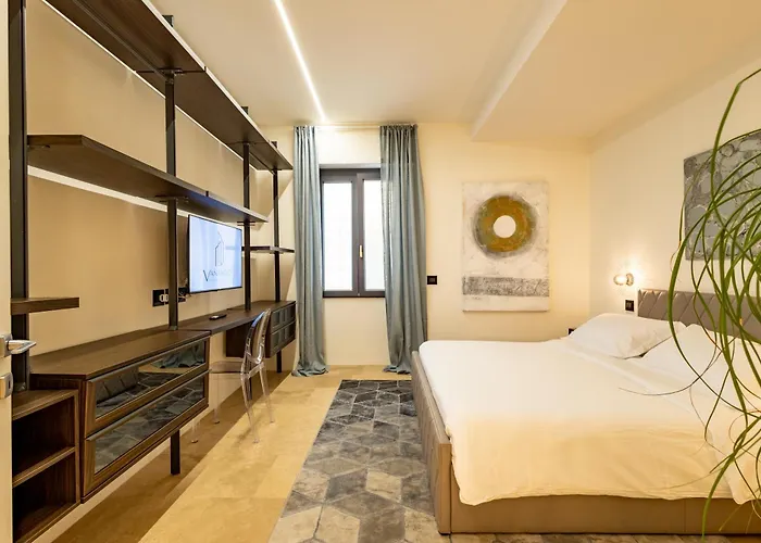 Apartment Aedrian's Loft. Boutique With Private Terrace In The Center Of Rom
